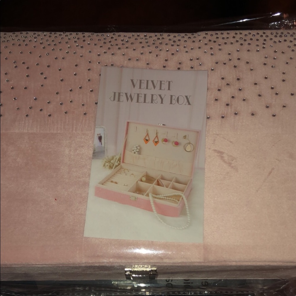 New Velvet Jewelry Box Organizer